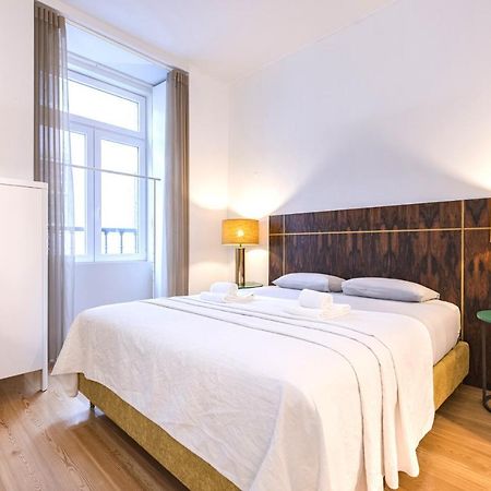Cozy Downtown Studio By Lovelystay Lisboa Exteriör bild
