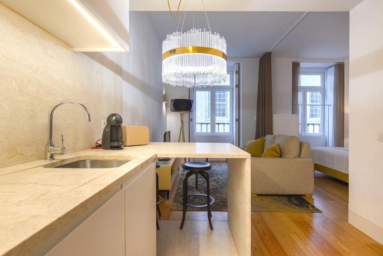 Cozy Downtown Studio By Lovelystay Lisboa Exteriör bild