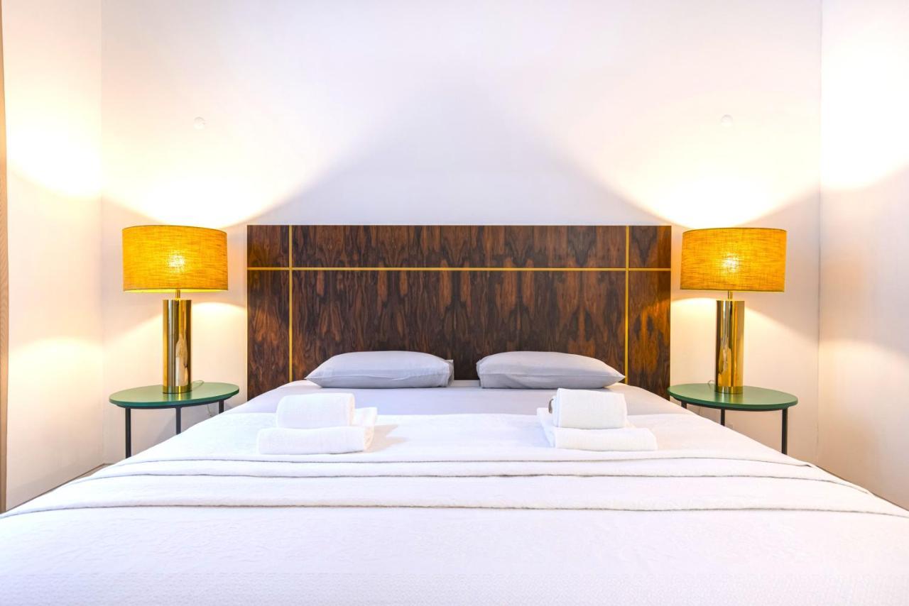 Cozy Downtown Studio By Lovelystay Lisboa Exteriör bild