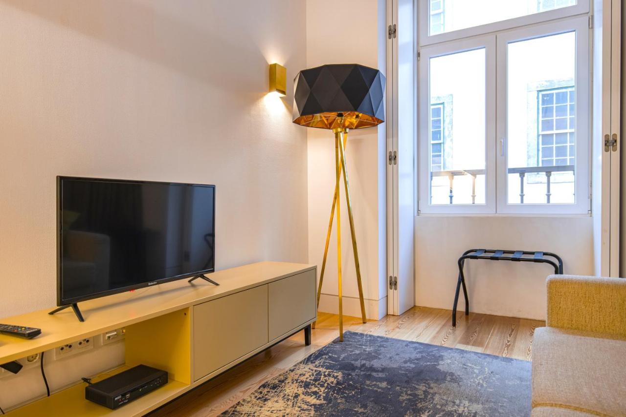 Cozy Downtown Studio By Lovelystay Lisboa Exteriör bild