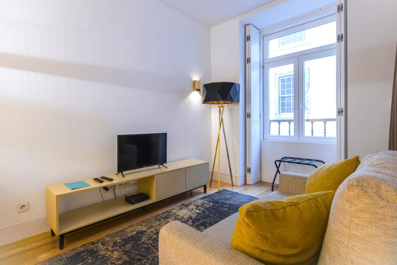 Cozy Downtown Studio By Lovelystay Lisboa Exteriör bild